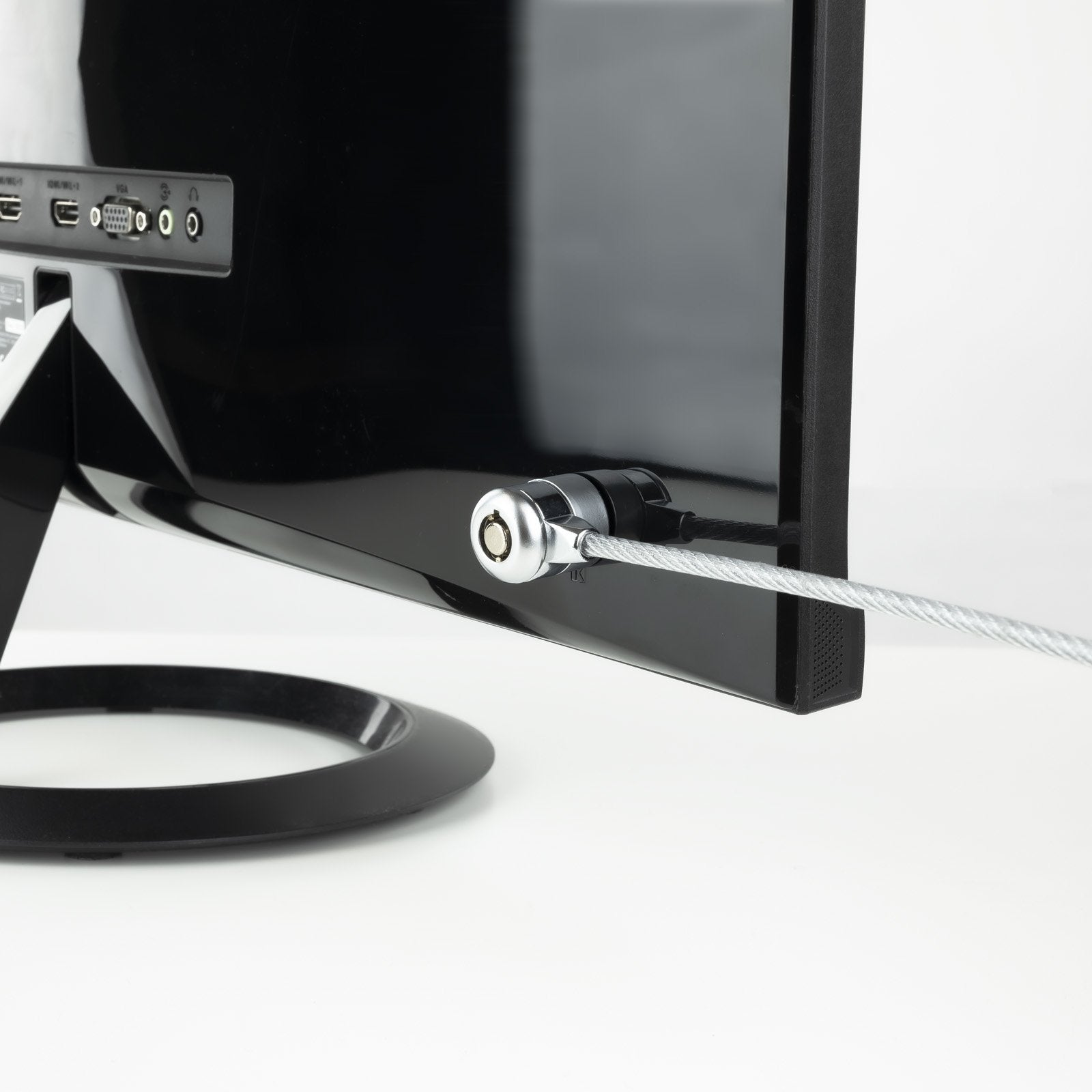 Tooq Cable De Seguridad Universal Con Llave Para Portatiles - Acero 4.5mm - Longitud 1.50m - Imagen 6